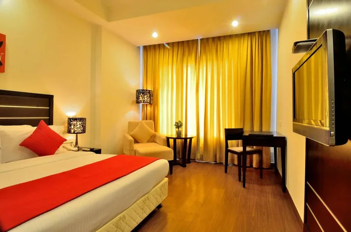 Джвалапур: Lakshya's Hotel