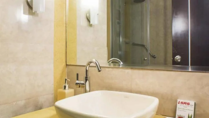 Джвалапур: Lakshya's Hotel