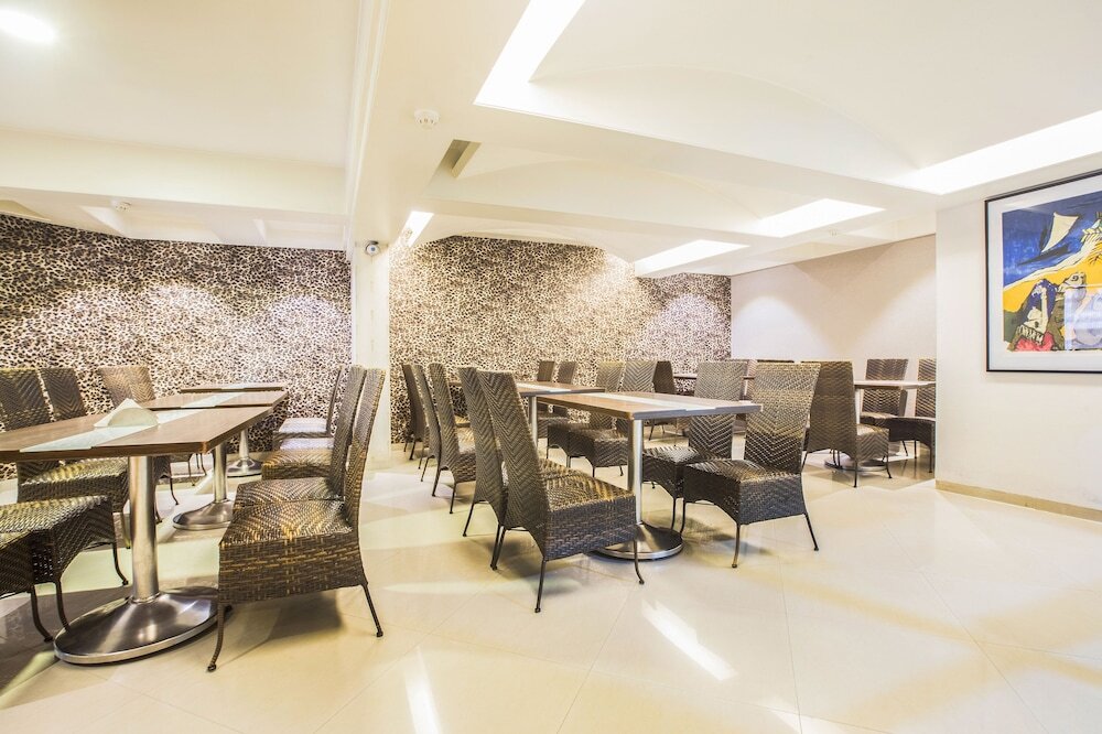 Мумбаи: Fabhotel Savoy Suites Mumbai Airport