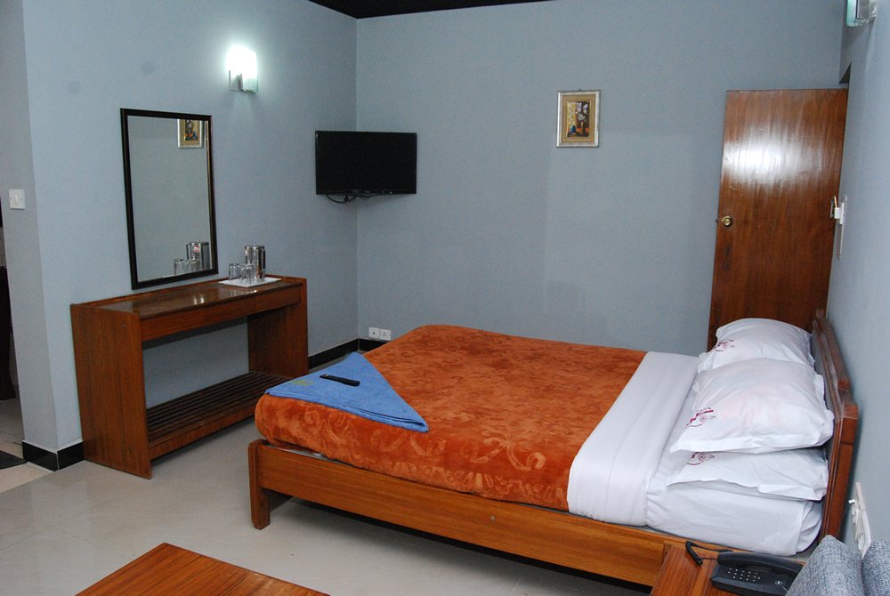 Ути: Hotel Jaysanthi