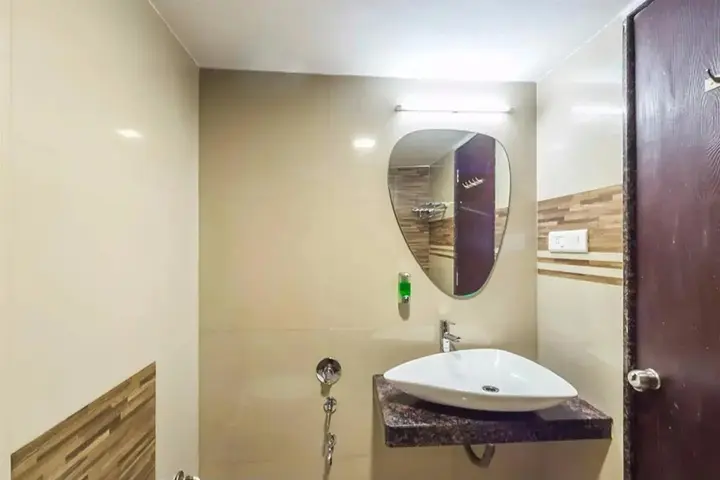 Сапутара: Hotel Sejal Inn