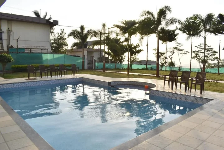 Сапутара: Hotel Sejal Inn