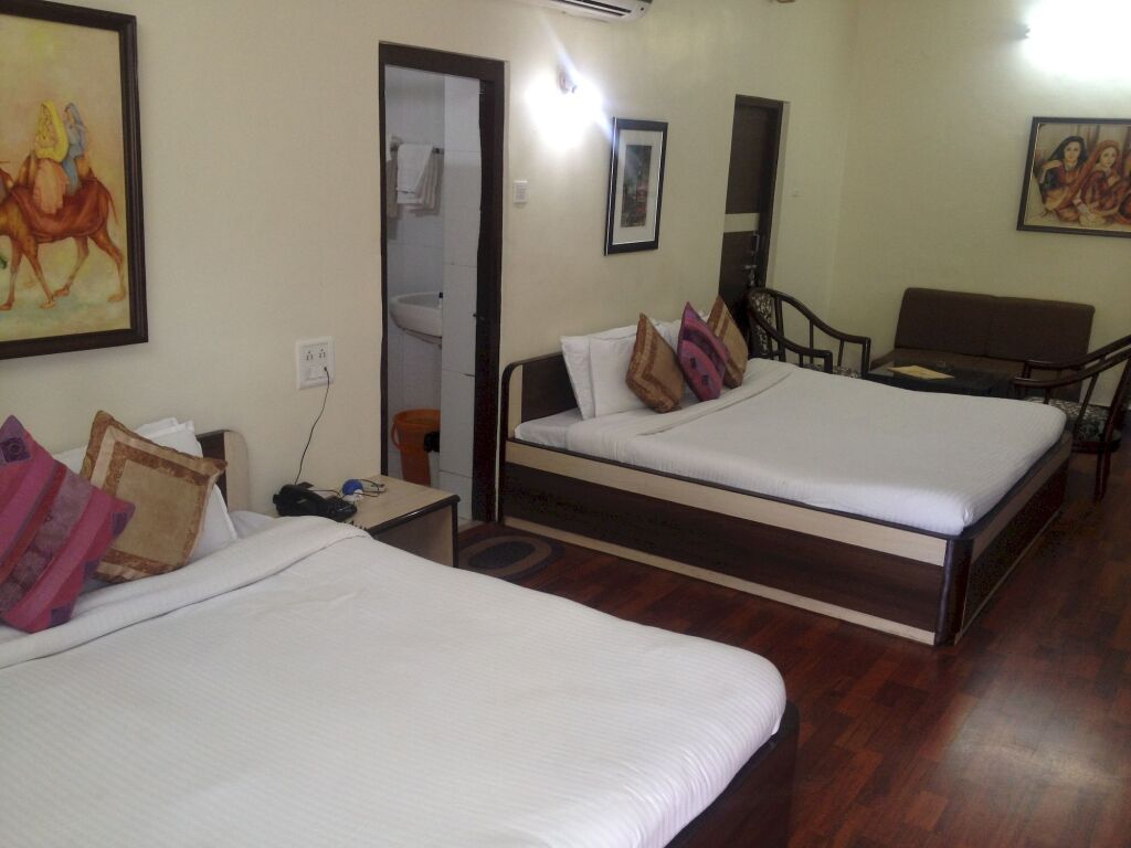 Гора Абу: Hotel Karnavati