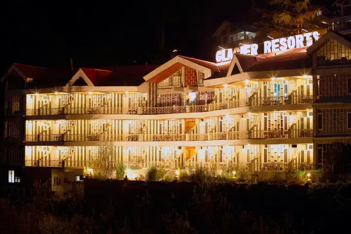 Манали: Glacier Resorts
