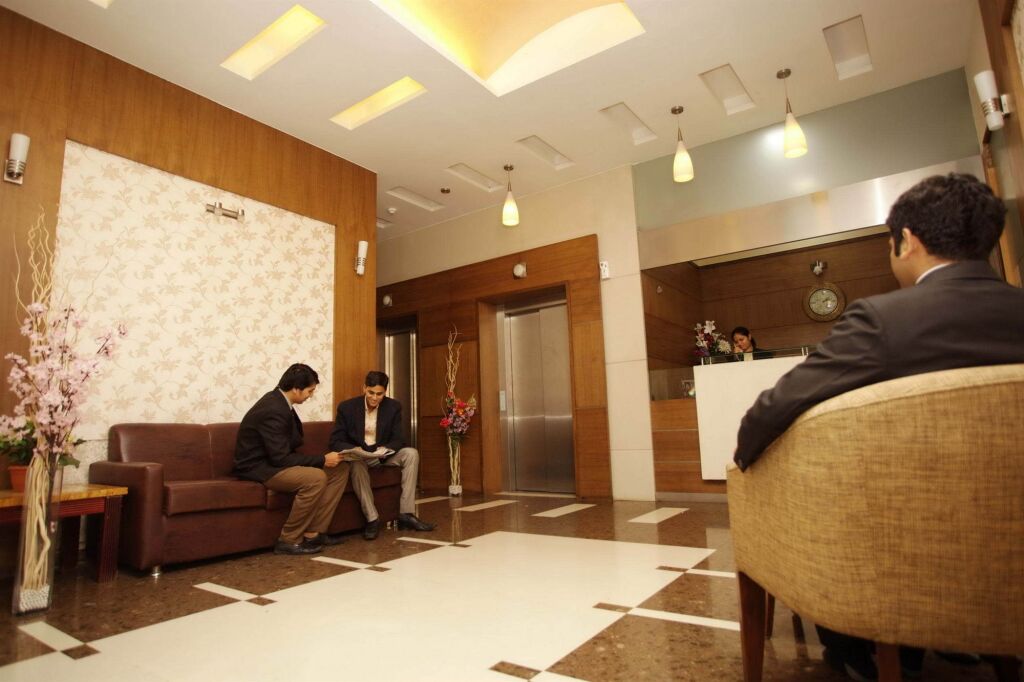 Мумбаи: The Caliph Hotel