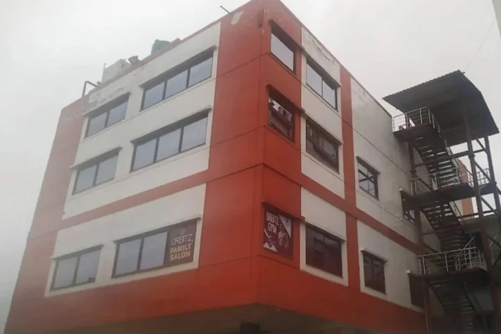 Гиридих: Hotel Orbitz