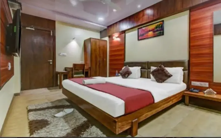Вапи: Hotel Shree Daan