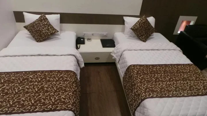 Анклешвар: Hotel Princess