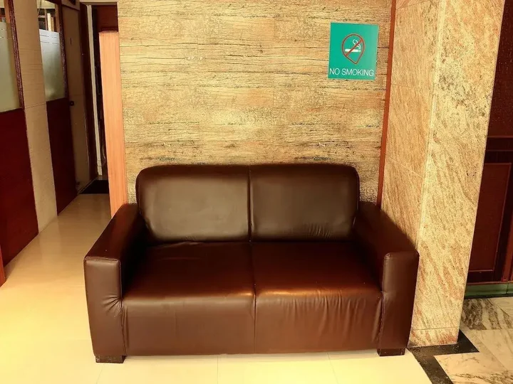 Колката: OYO 2871 Hotel Ratnakar Inn