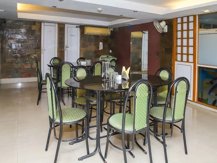 Колката: OYO 2871 Hotel Ratnakar Inn