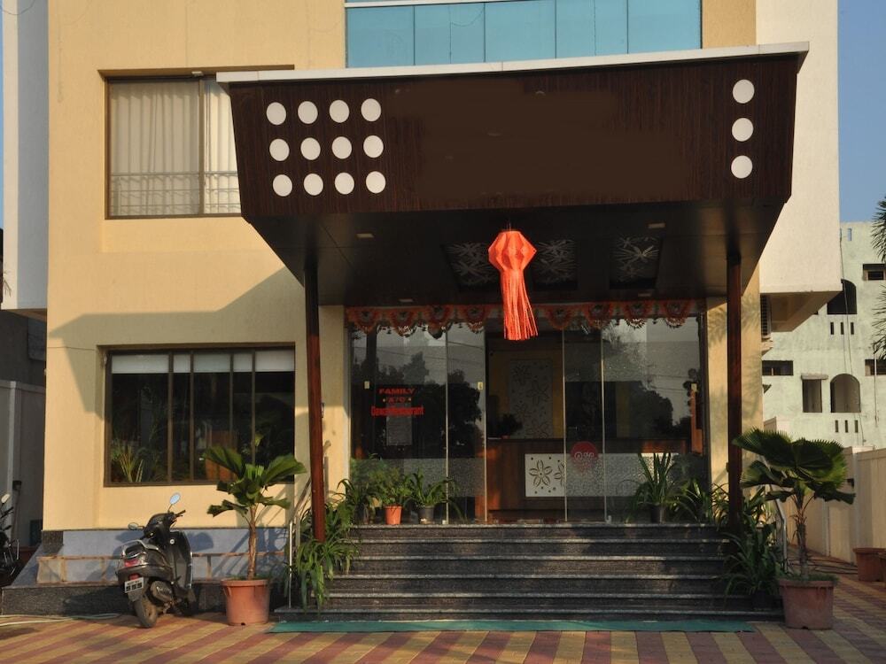 Ширди: OYO 2647 Hotel Sai Shubham