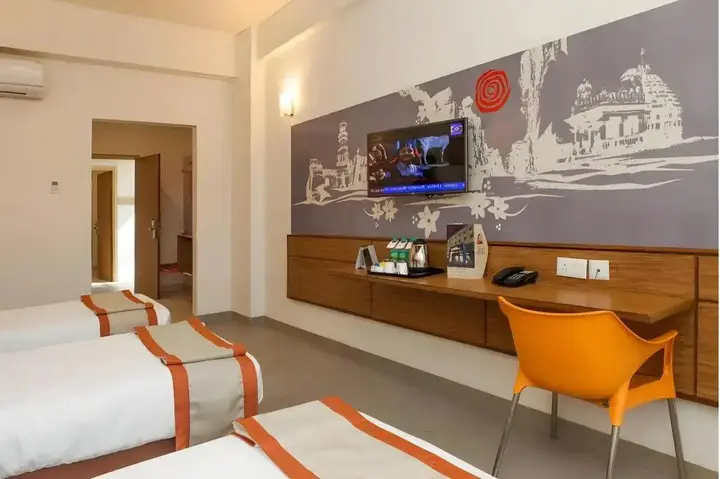 Бедагхат: Max Hotels Jabalpur