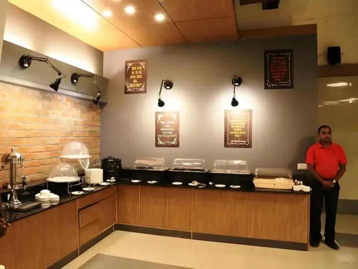 Бедагхат: Max Hotels Jabalpur