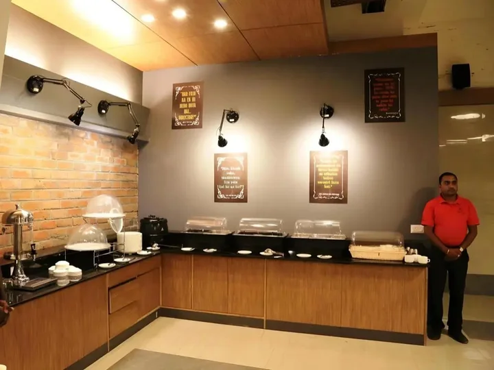 Бедагхат: Max Hotels Jabalpur