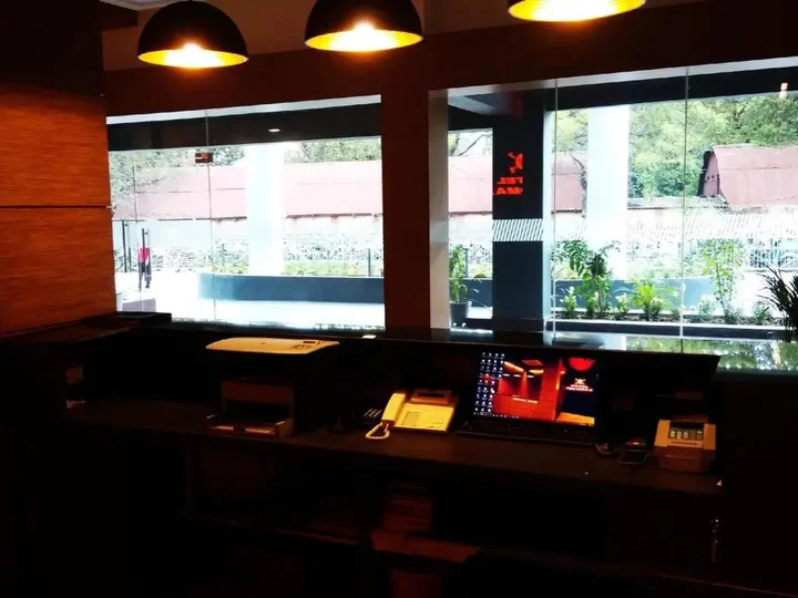 Бедагхат: Max Hotels Jabalpur