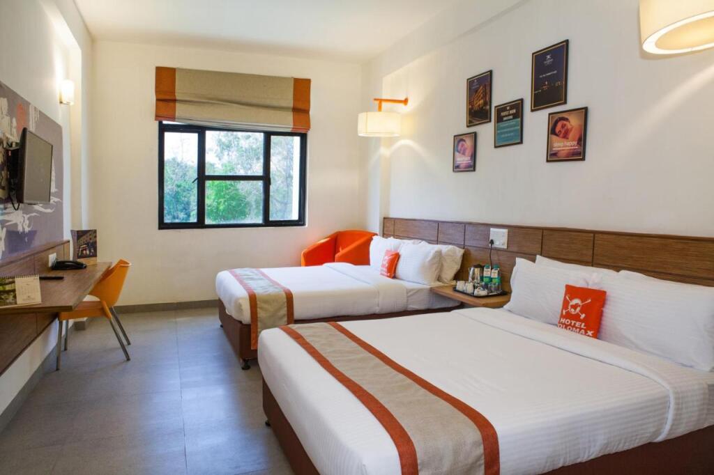 Бедагхат: Max Hotels Jabalpur