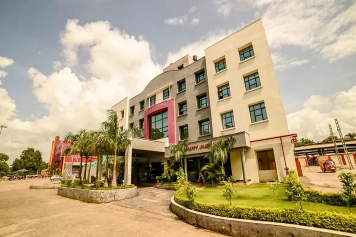 Бедагхат: Max Hotels Jabalpur