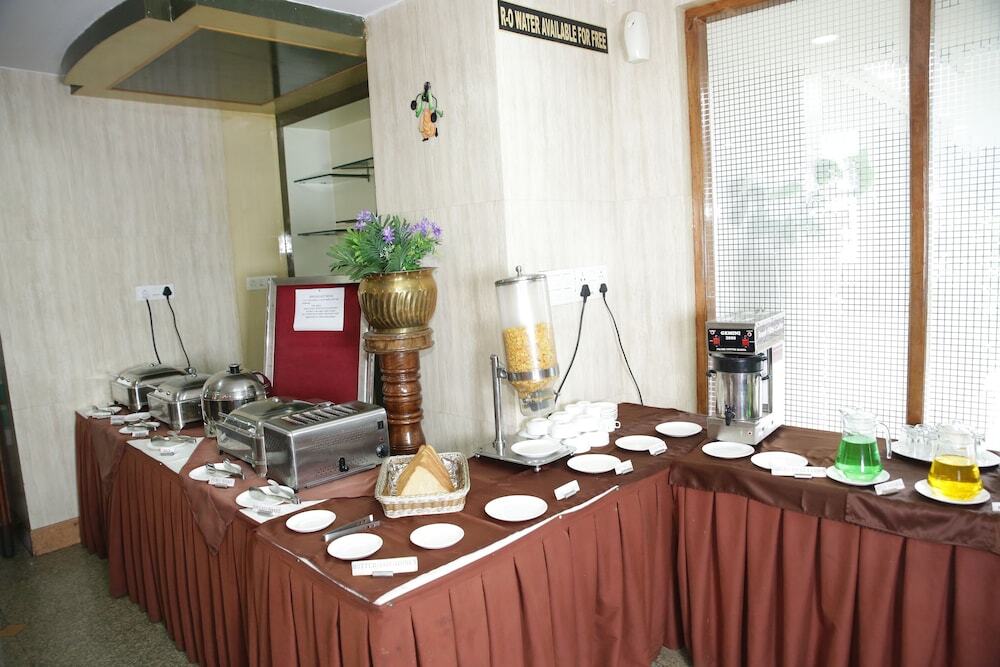 Chikkajala: Hotel Presidency