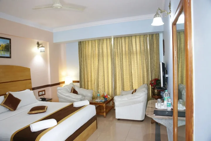 Chikkajala: Hotel Presidency