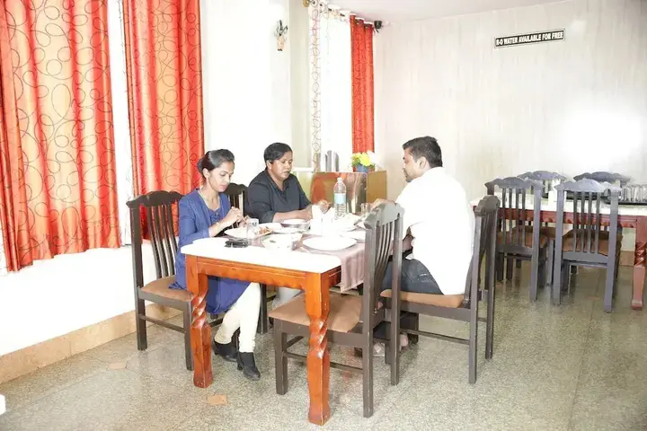 Chikkajala: Hotel Presidency