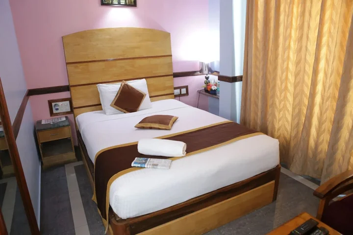 Chikkajala: Hotel Presidency