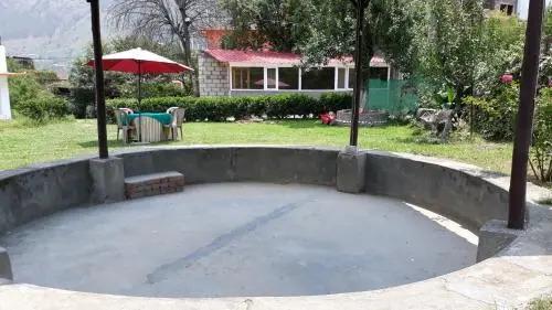 Бхунтар: The Tara Villa