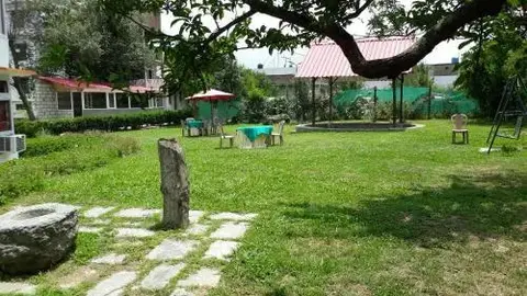 Бхунтар: The Tara Villa
