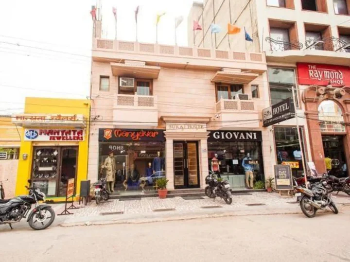 Биканер: Suraj Hotel