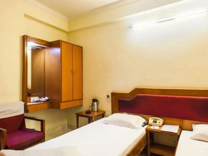 Биканер: Suraj Hotel
