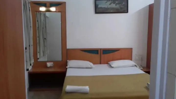 Лонавала: Hotel Rajdhani