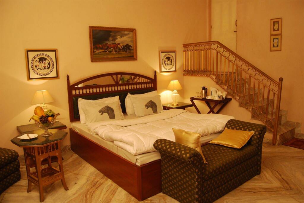 Джайпур: Sugan Niwas Palace