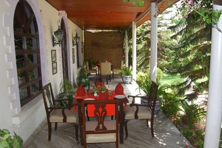 Джайпур: Sugan Niwas Palace