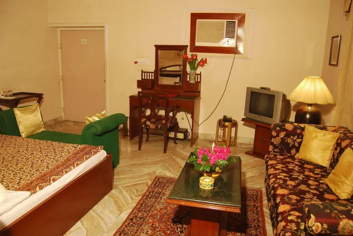 Джайпур: Sugan Niwas Palace