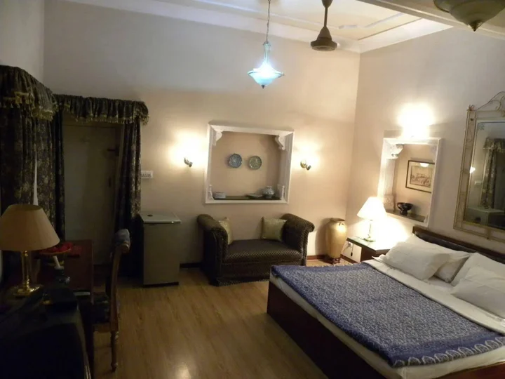 Джайпур: Sugan Niwas Palace