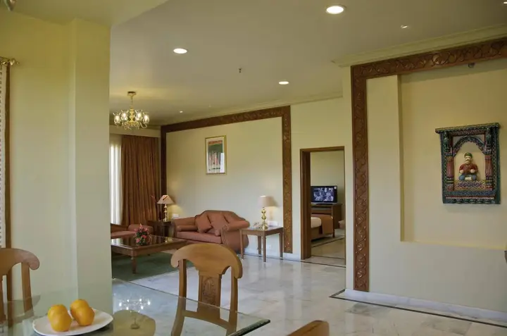 Джодхпур: The Ummed Jodhpur Palace Resort & Spa