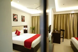 Лонавала: Hotel Grand Visava