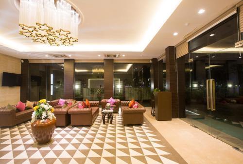 Лонавала: Hotel Grand Visava
