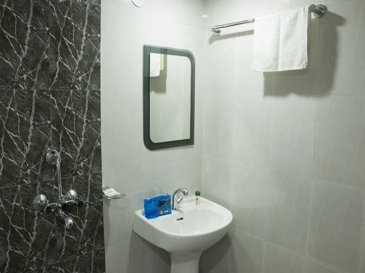 Джамшедпур: OYO Flagship 4989 The Welcomme Inn