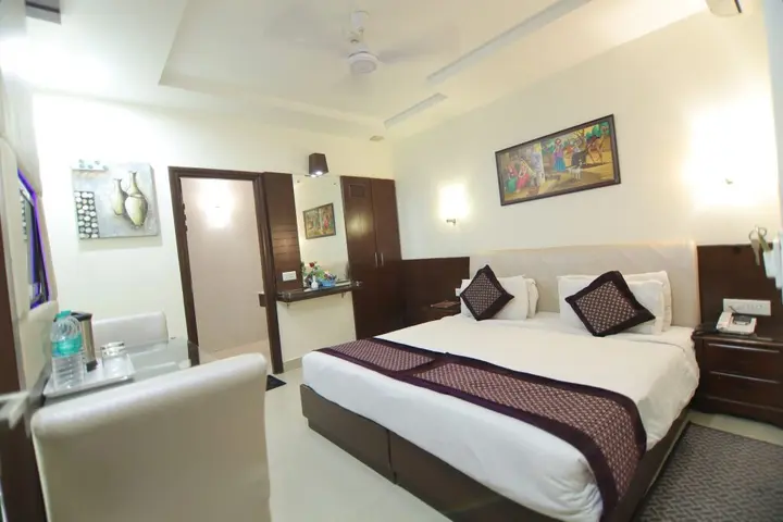 Агра: Hotel Taj Inn