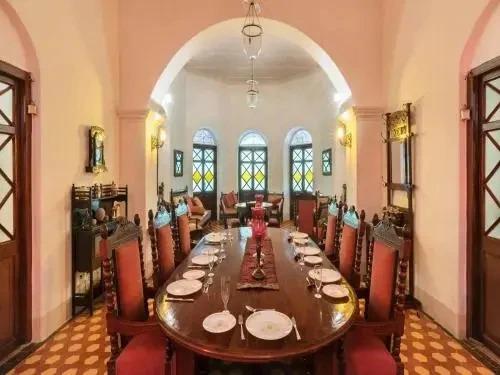 Матеран: SaffronStays Parsi Manor