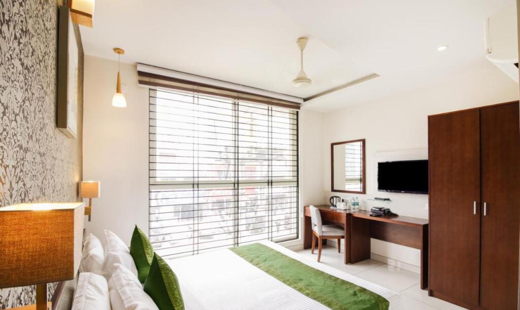 Шиккамагалуру: Maharaja INN Chikmagalur