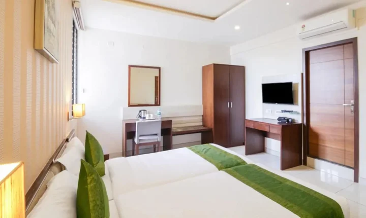 Шиккамагалуру: Maharaja INN Chikmagalur