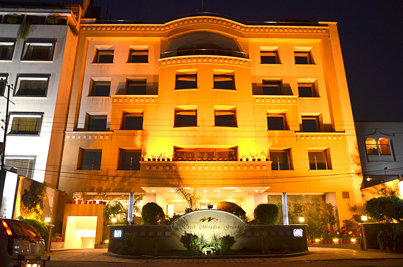 Варанаси: Hotel Meraden Grand