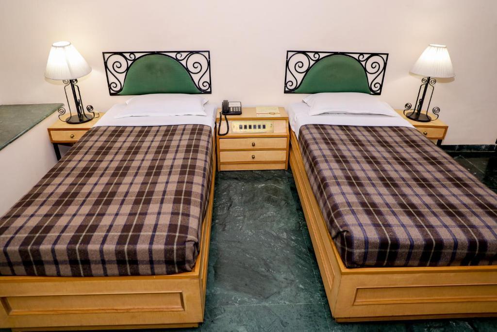Вадодара: The Hotel Airport