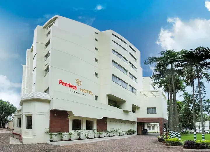 Дургапур: The Peerless Inn