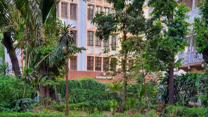 Мумбаи: Garden Hotel