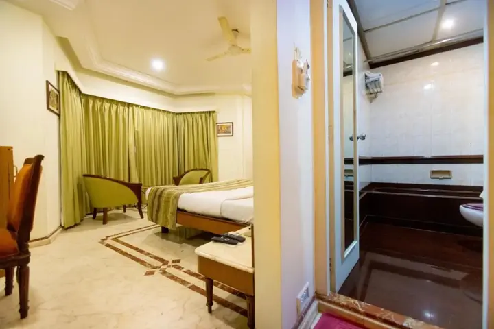 Мумбаи: Garden Hotel