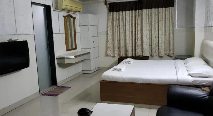 Висакхапатнам: Sarovar Hotel