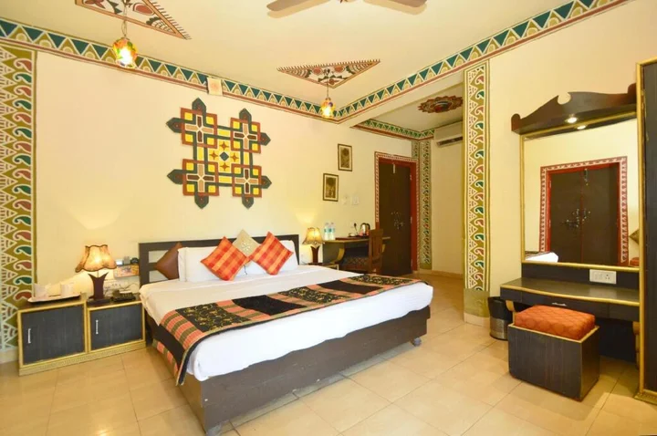 Индаур: Chokhi Dhani Indore-The Ethnic Village Resort