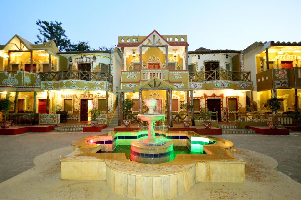 Индаур: Chokhi Dhani Indore-The Ethnic Village Resort